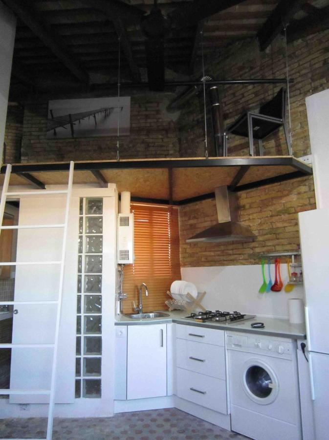 Young Penthouse Valencia Exteriör bild